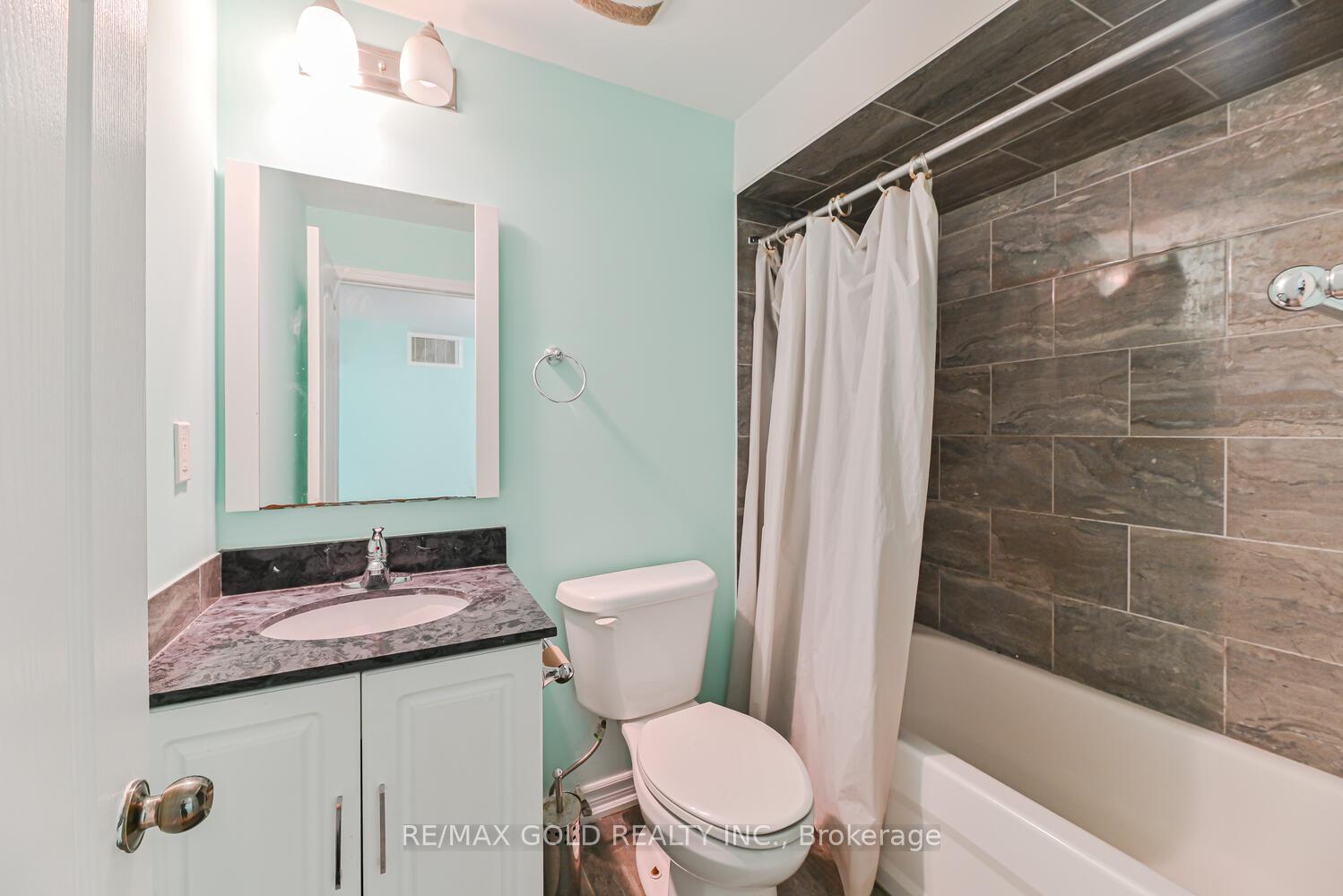 Photo 36 of 420 Sunny Meadow Boulevard, Brampton, Sandringham-Wellington — HOMEH