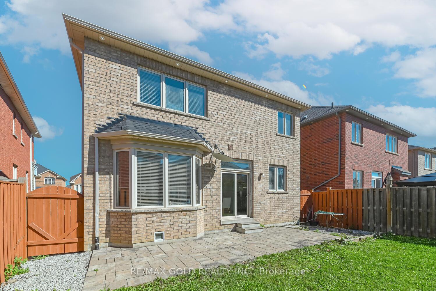 Photo 42 of 420 Sunny Meadow Boulevard, Brampton, Sandringham-Wellington — HOMEH