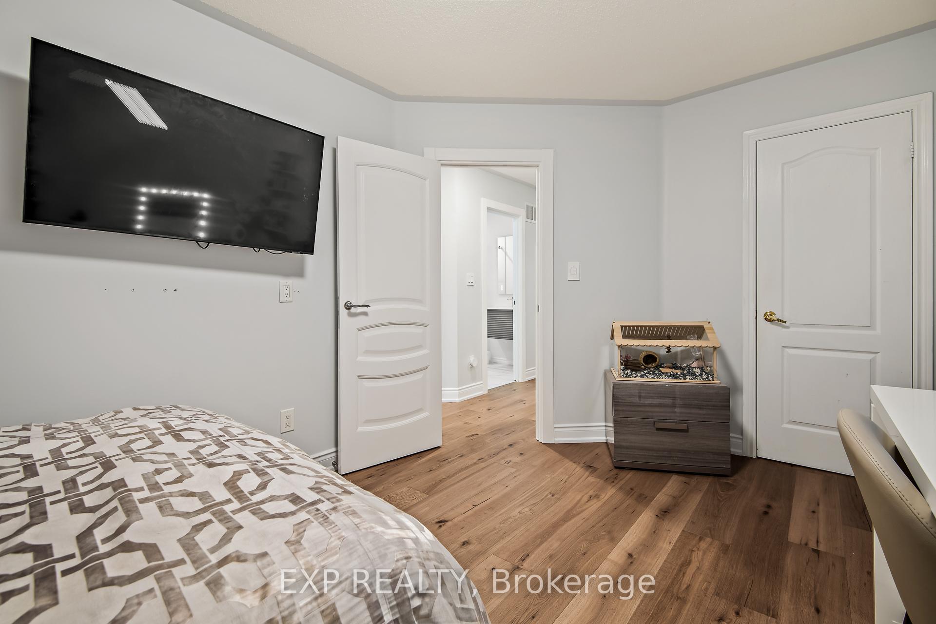 Photo 26 of 29 Rustwood Road, Vaughan, Patterson — HOMEH