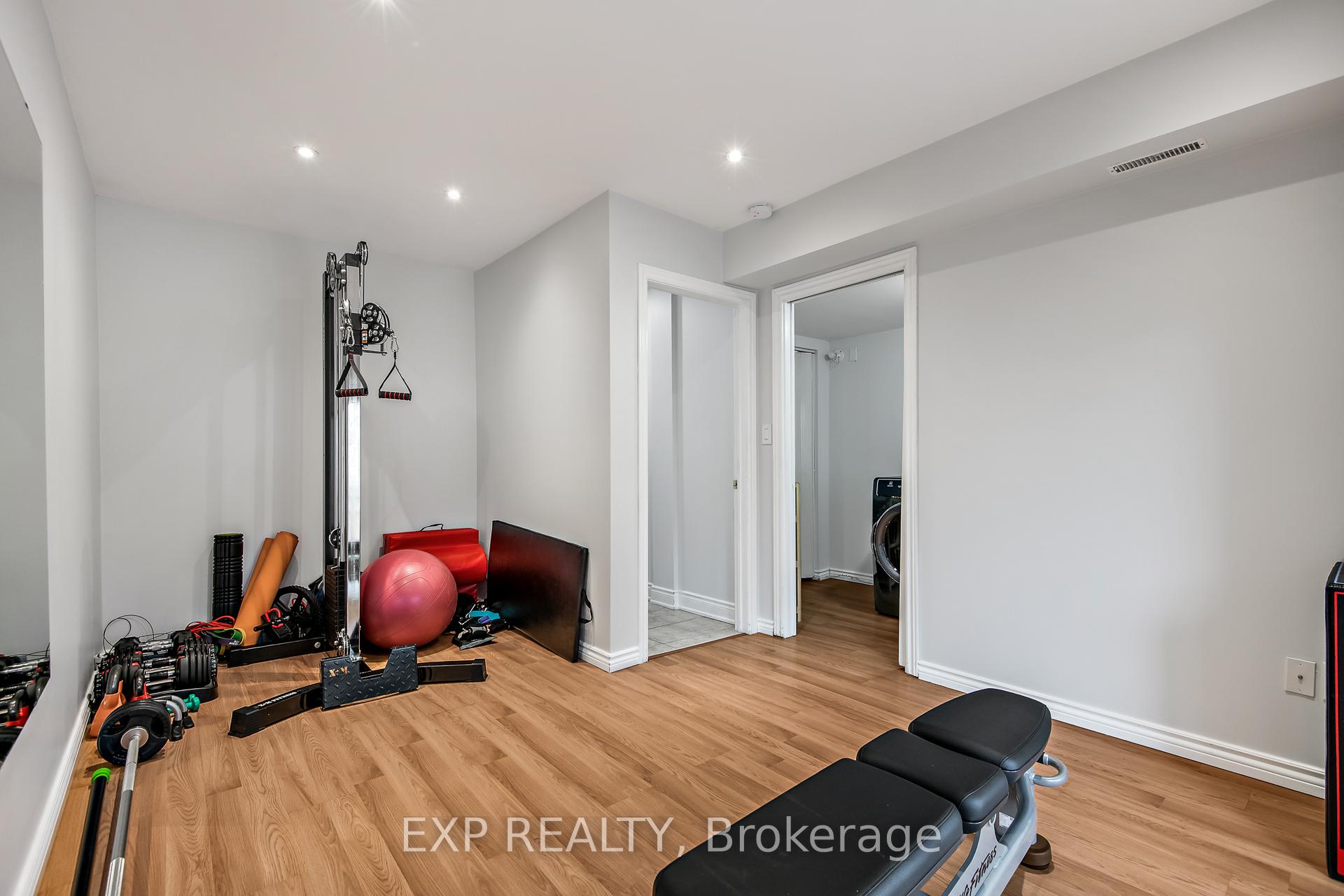 Photo 33 of 29 Rustwood Road, Vaughan, Patterson — HOMEH