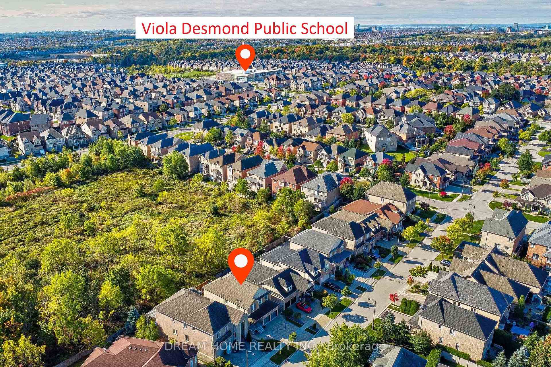 Photo 5 of 95 Rivermill Crescent, Vaughan, Patterson — HOMEH