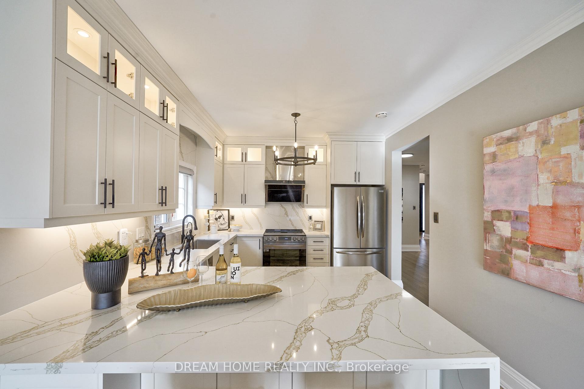 Photo 17 of 95 Rivermill Crescent, Vaughan, Patterson — HOMEH