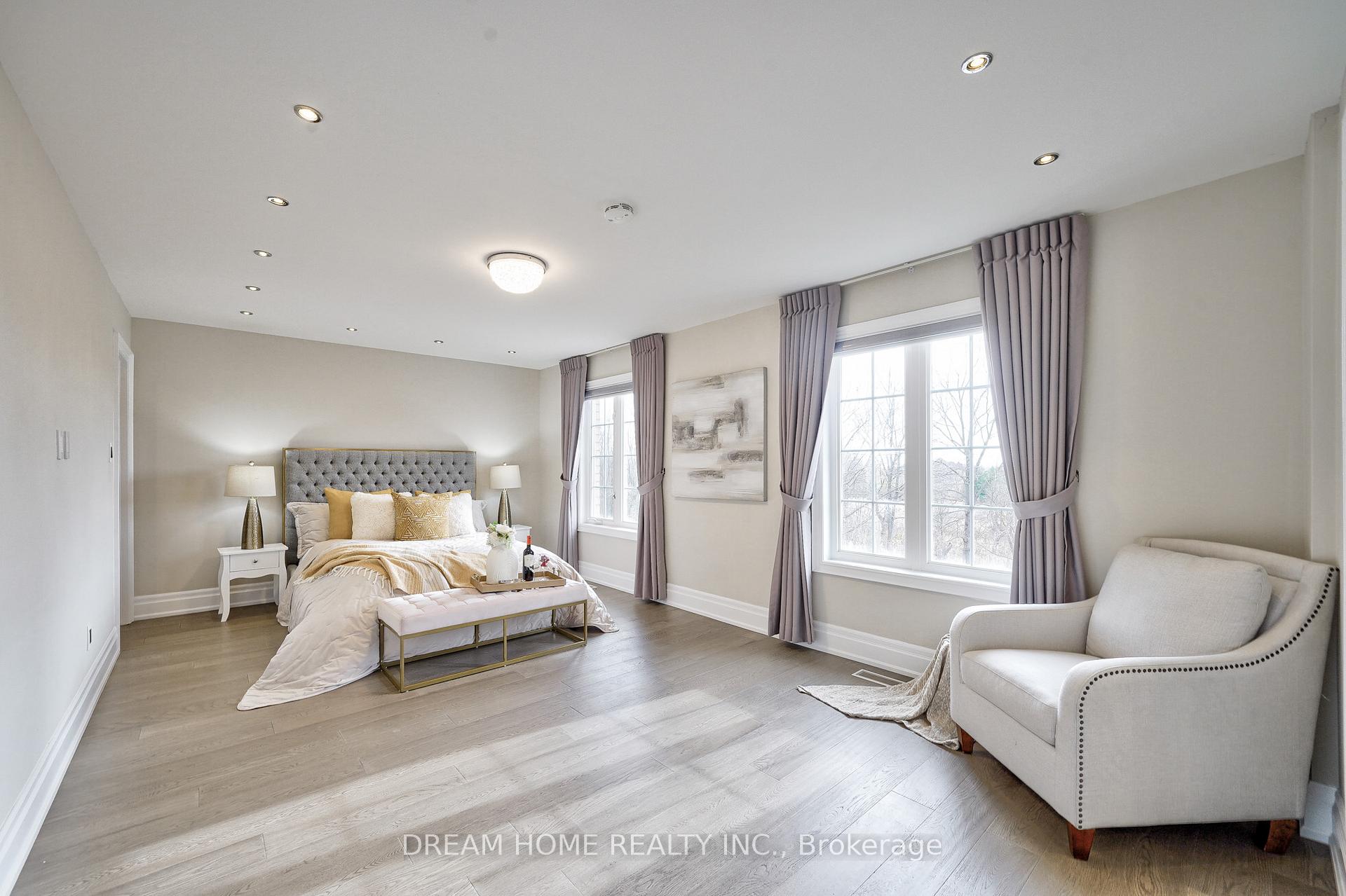 Photo 19 of 95 Rivermill Crescent, Vaughan, Patterson — HOMEH