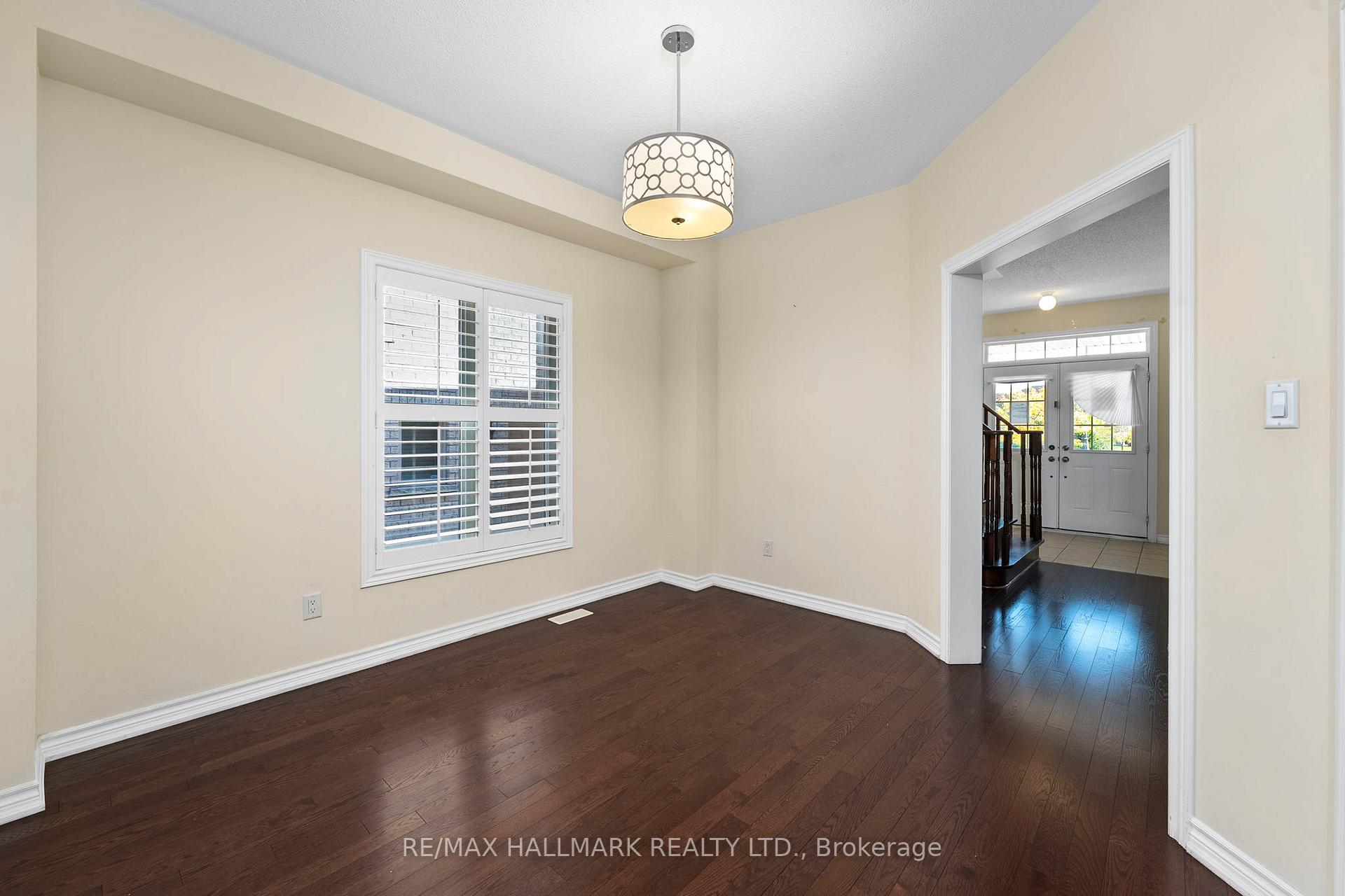 Photo 11 of 18 Morrow Bay Drive, Brampton, Bram East — HOMEH