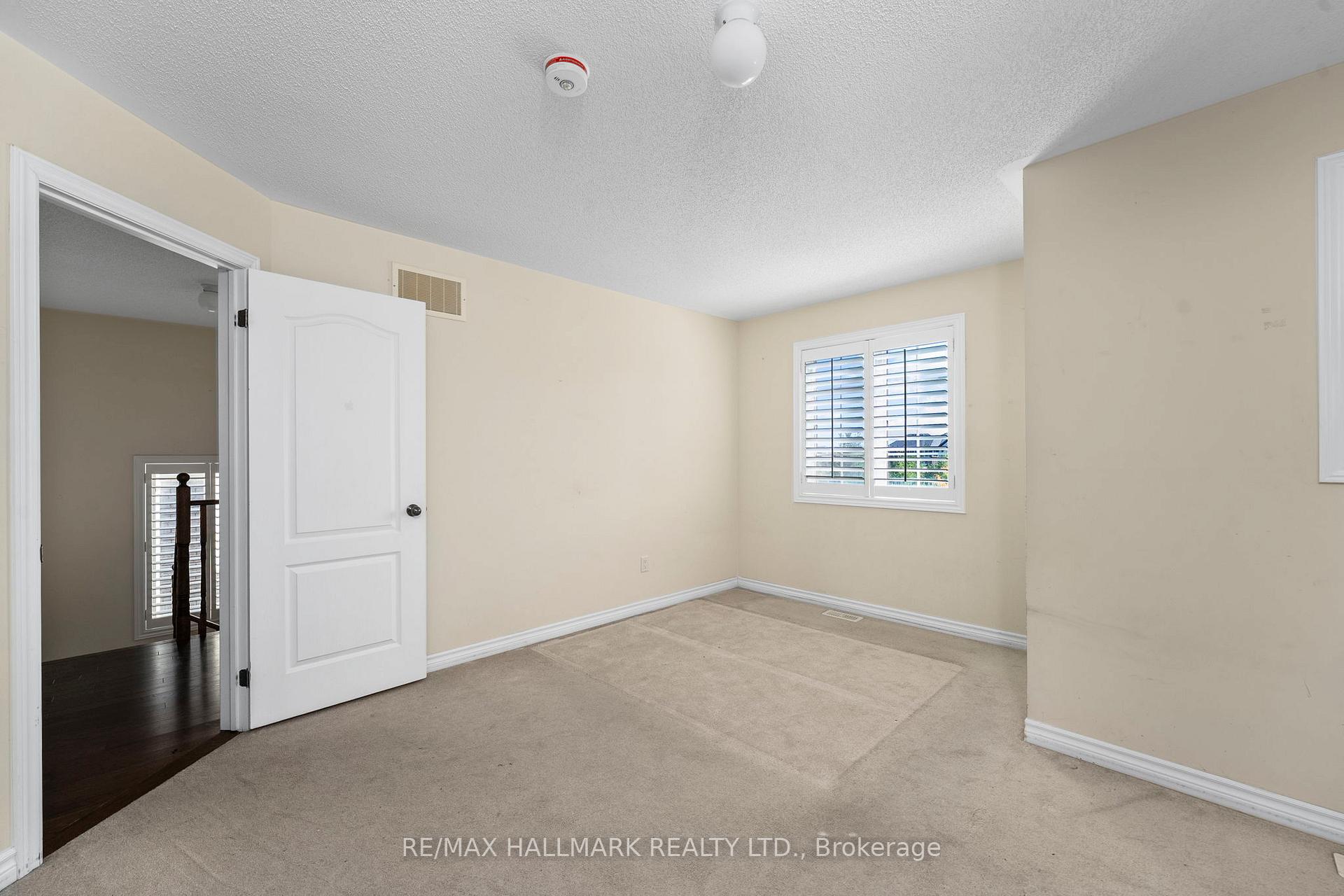 Photo 16 of 18 Morrow Bay Drive, Brampton, Bram East — HOMEH