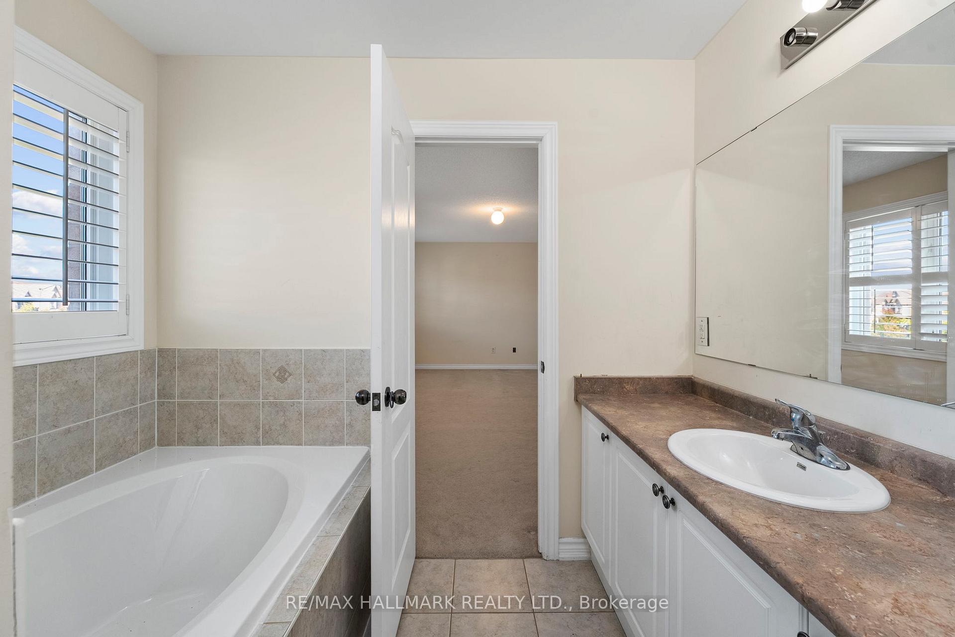 Photo 22 of 18 Morrow Bay Drive, Brampton, Bram East — HOMEH