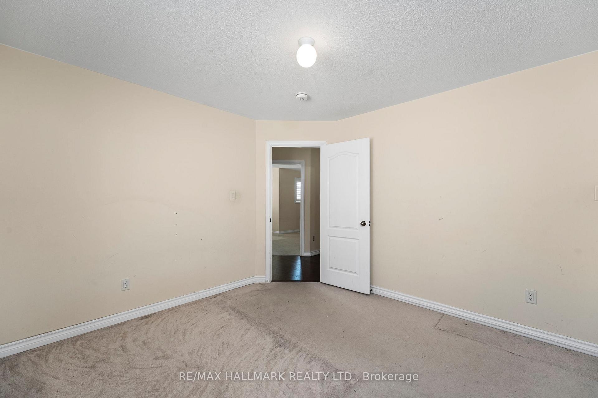 Photo 25 of 18 Morrow Bay Drive, Brampton, Bram East — HOMEH