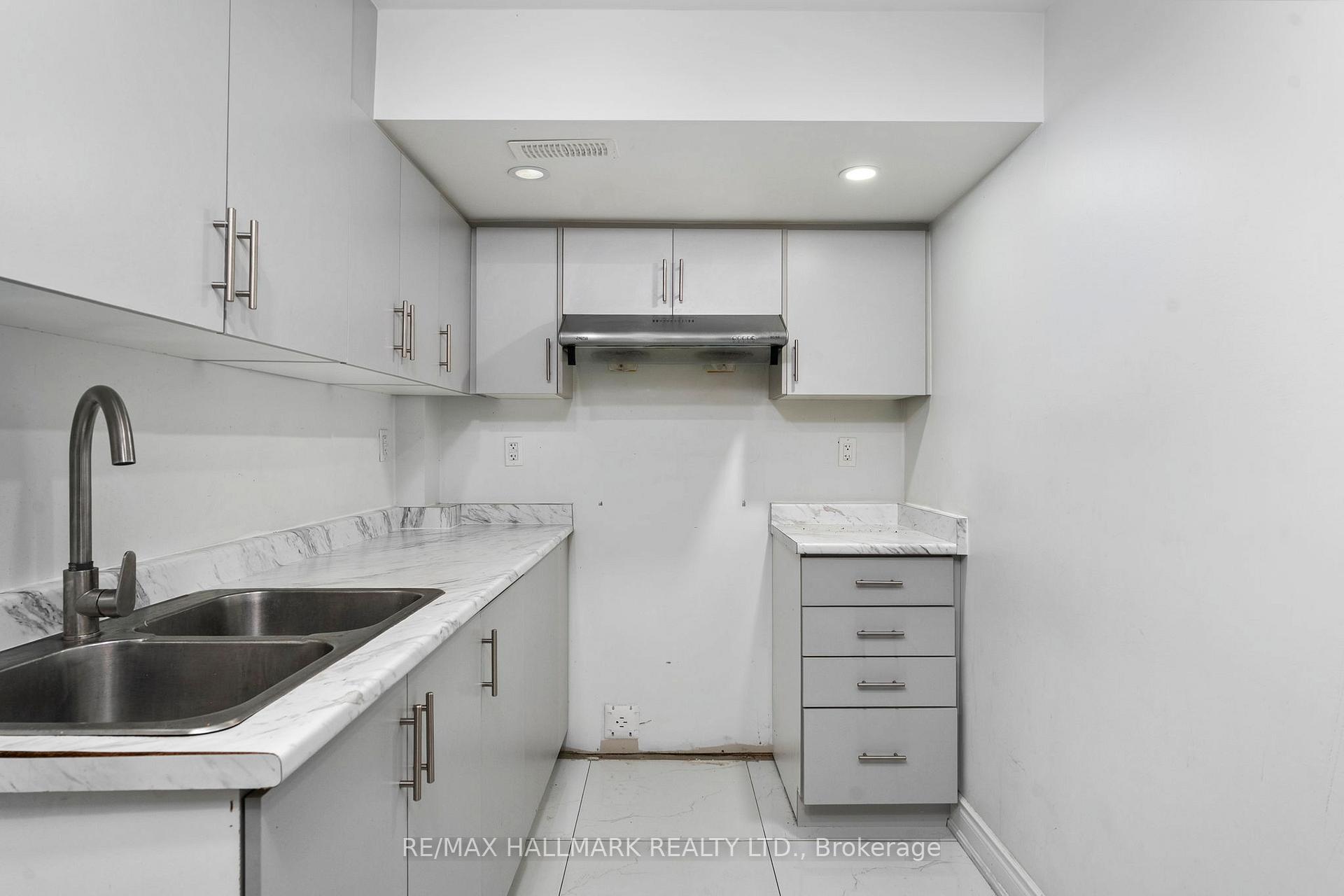 Photo 29 of 18 Morrow Bay Drive, Brampton, Bram East — HOMEH