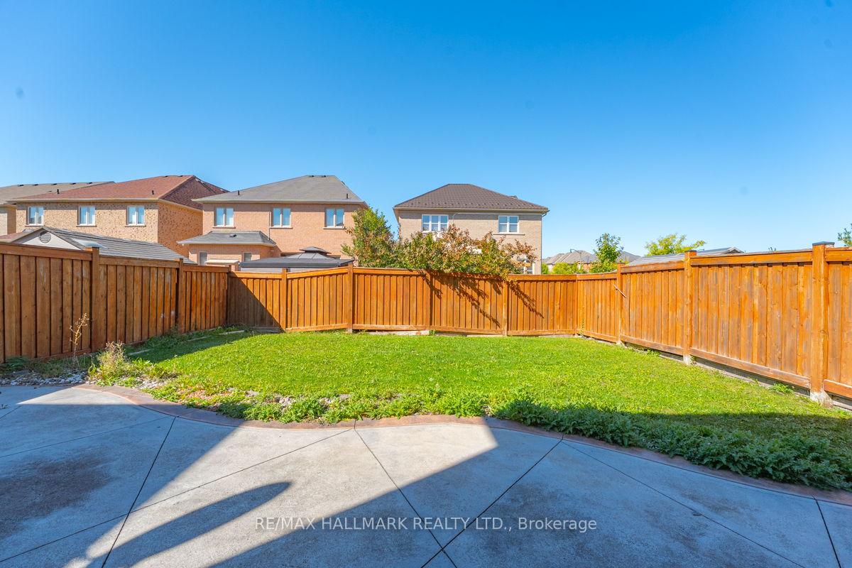 Photo 40 of 18 Morrow Bay Drive, Brampton, Bram East — HOMEH
