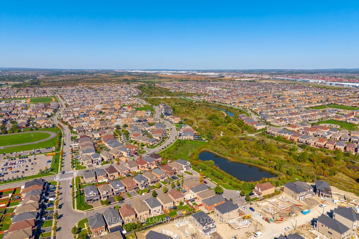 Photo 48 of 18 Morrow Bay Drive, Brampton, Bram East — HOMEH