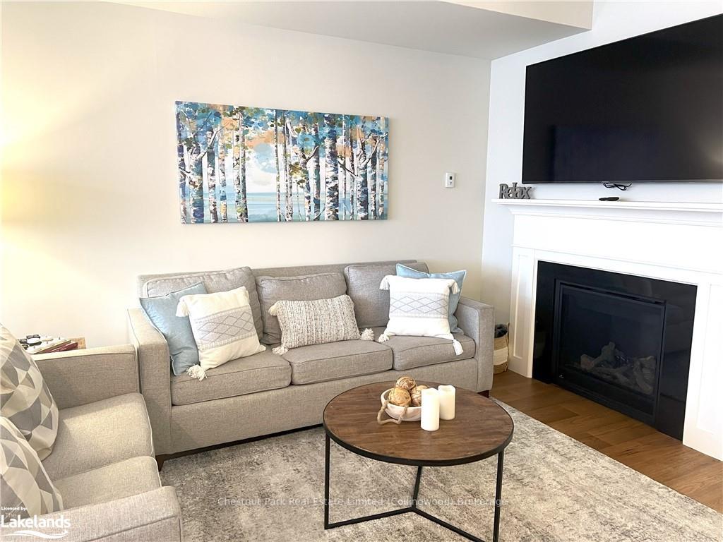 Photo 5 of 118 Black Willow Crescent, Blue Mountains — HOMEH