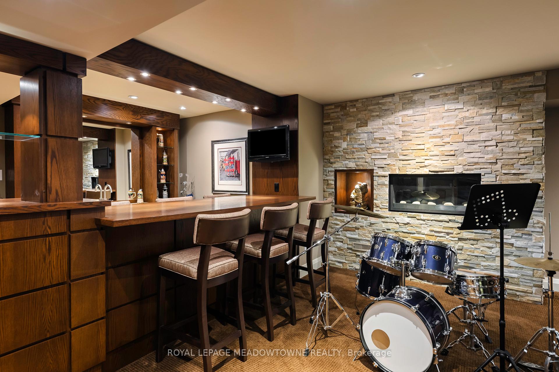 Photo 44 of 28 Pine Tree Crescent, Brampton, Brampton East — HOMEH