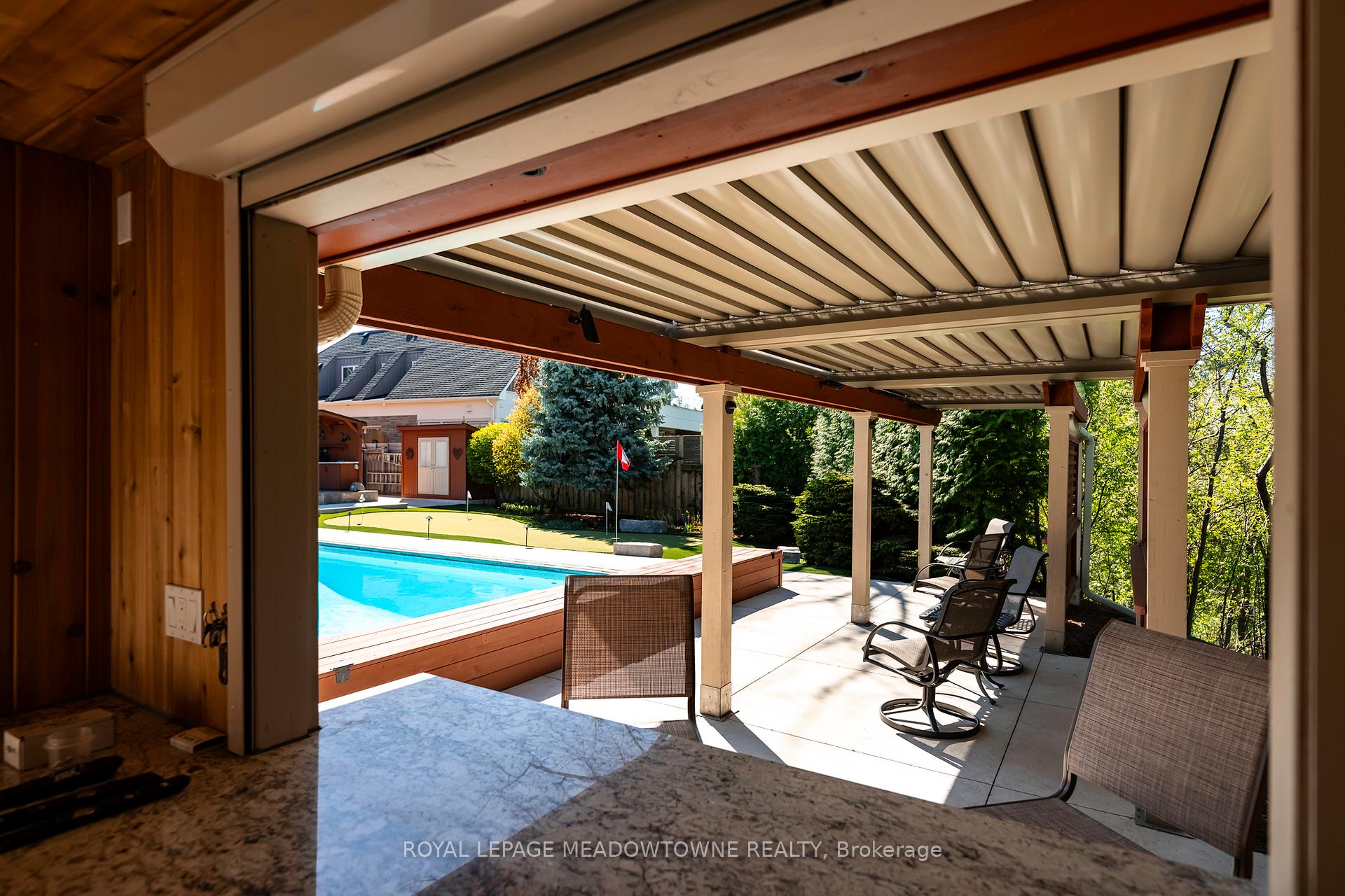 Photo 34 of 28 Pine Tree Crescent, Brampton, Brampton East — HOMEH