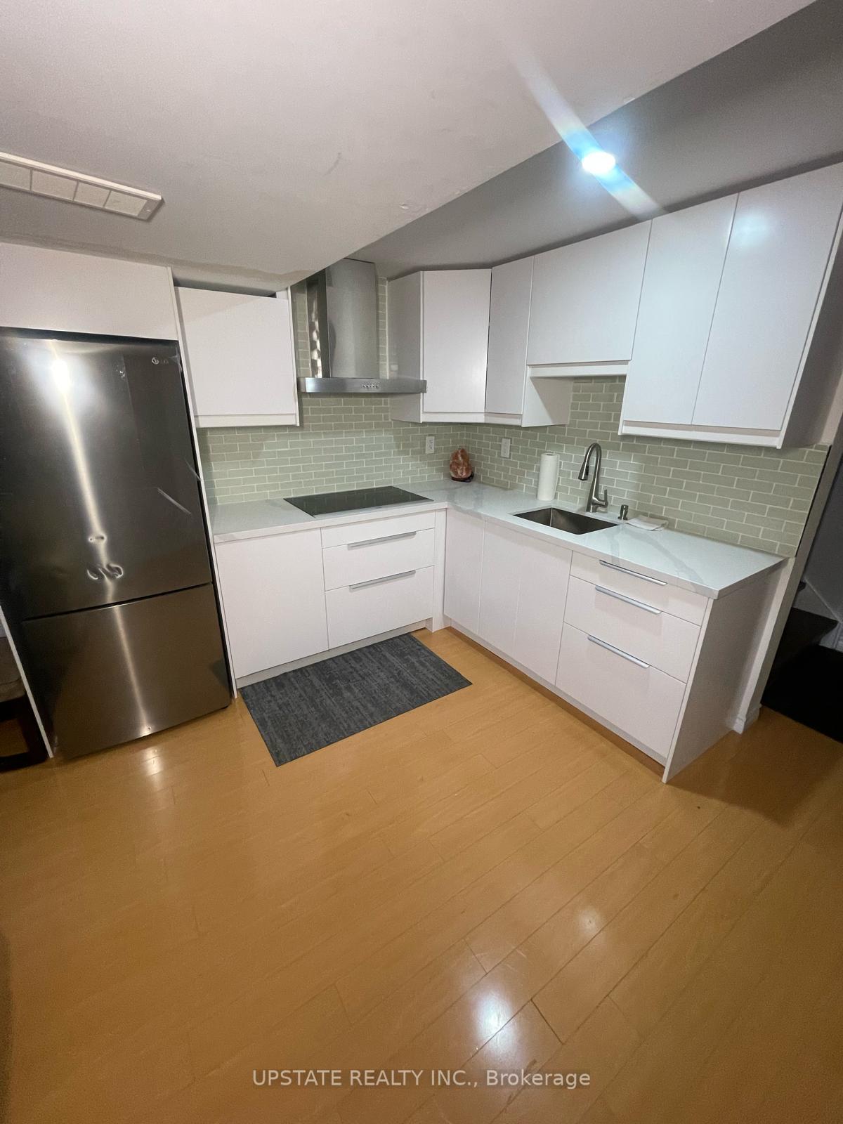 Photo 4 of 76 Charcoal Way, Brampton, Bram West — HOMEH