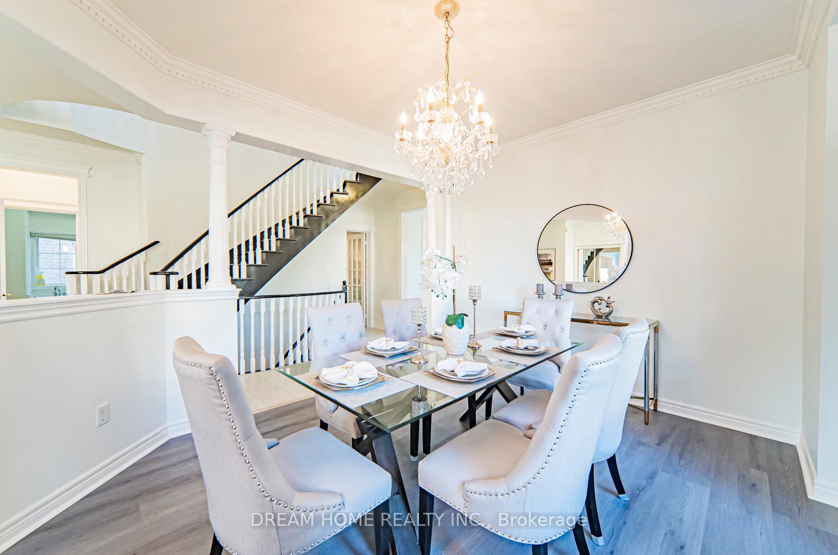 Photo 7 of 460 Sonoma Boulevard, Vaughan, Sonoma Heights — HOMEH