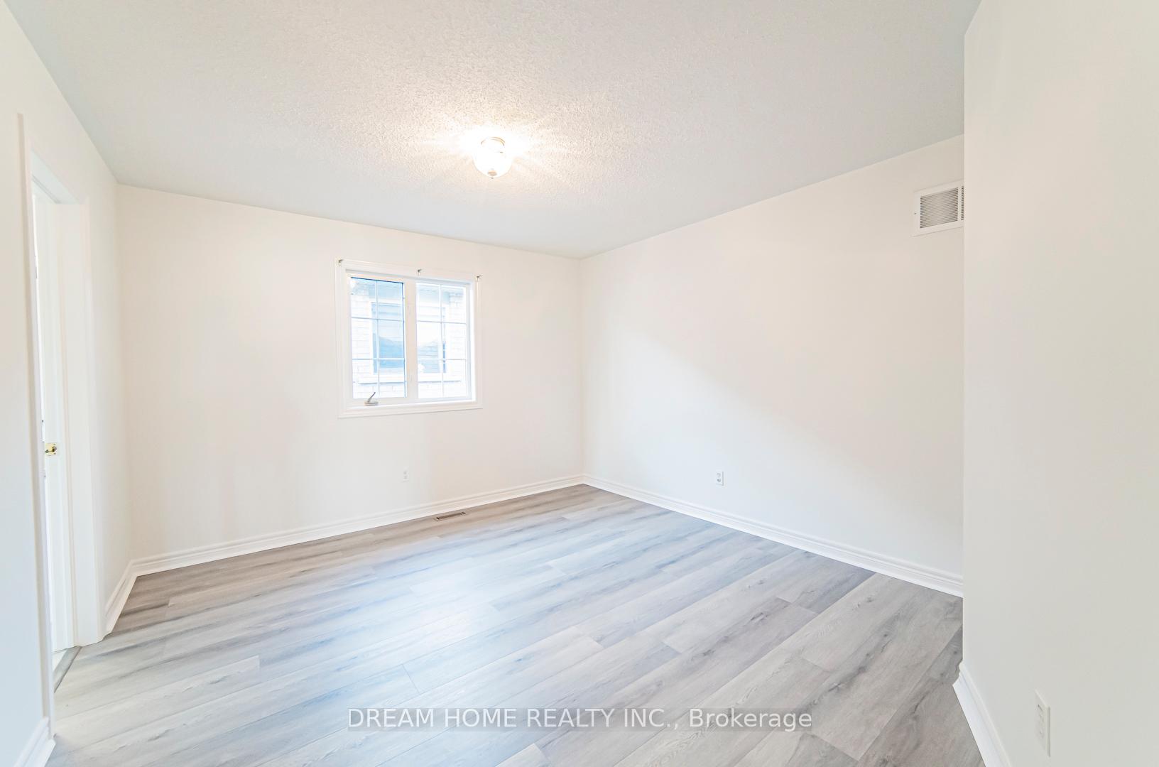 Photo 28 of 460 Sonoma Boulevard, Vaughan, Sonoma Heights — HOMEH