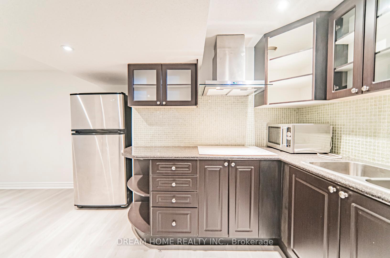 Photo 34 of 460 Sonoma Boulevard, Vaughan, Sonoma Heights — HOMEH