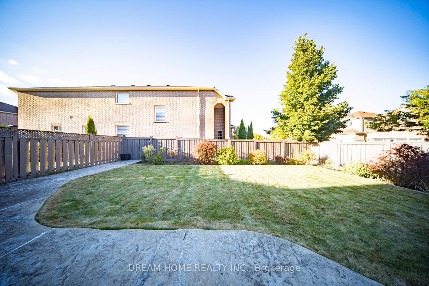Photo 38 of 460 Sonoma Boulevard, Vaughan, Sonoma Heights — HOMEH