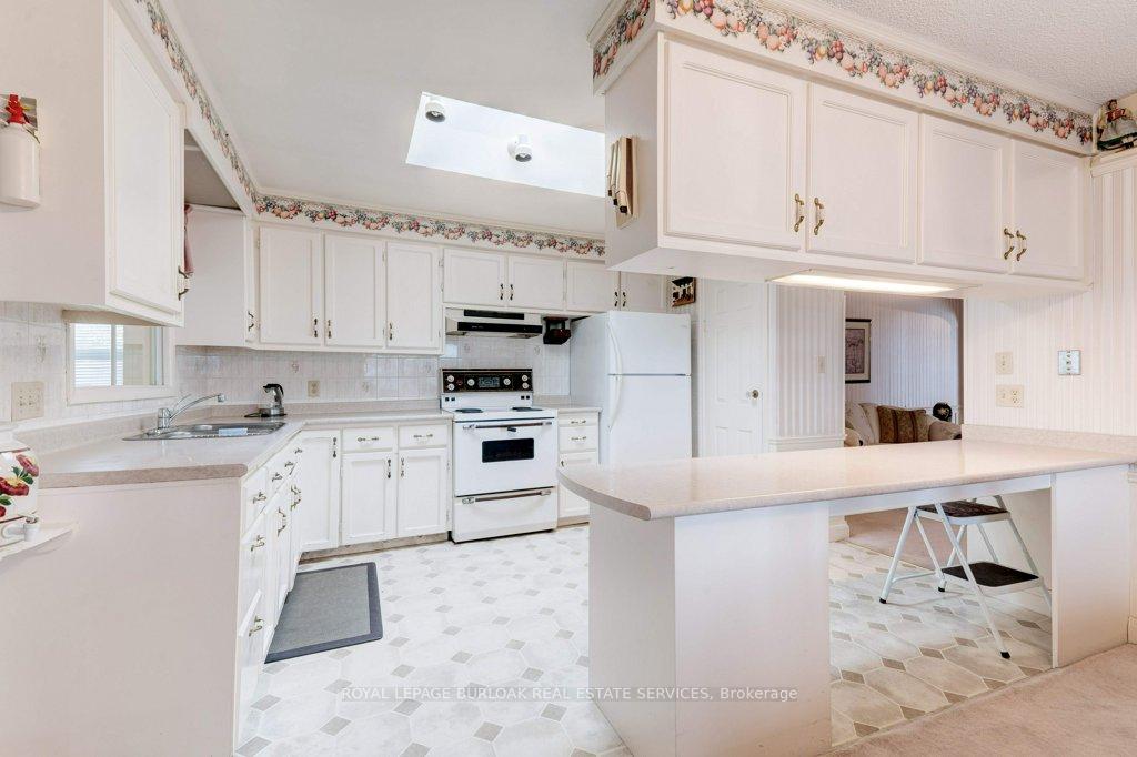 Photo 19 of 114 Second Road E, Hamilton, Rural Stoney Creek — HOMEH