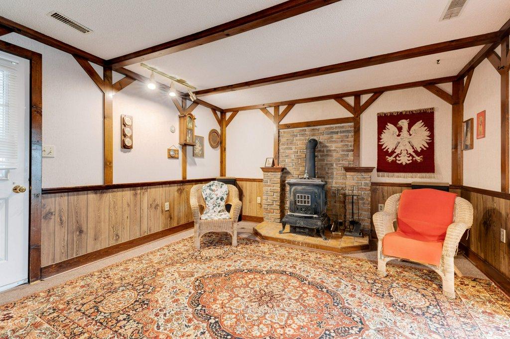 Photo 23 of 114 Second Road E, Hamilton, Rural Stoney Creek — HOMEH