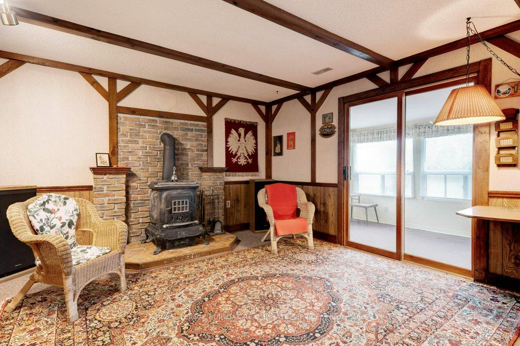 Photo 24 of 114 Second Road E, Hamilton, Rural Stoney Creek — HOMEH