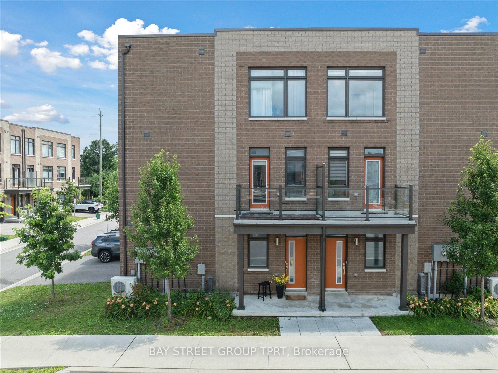 Photo 3 of 2 Allward Street, Vaughan, Vaughan Grove — HOMEH