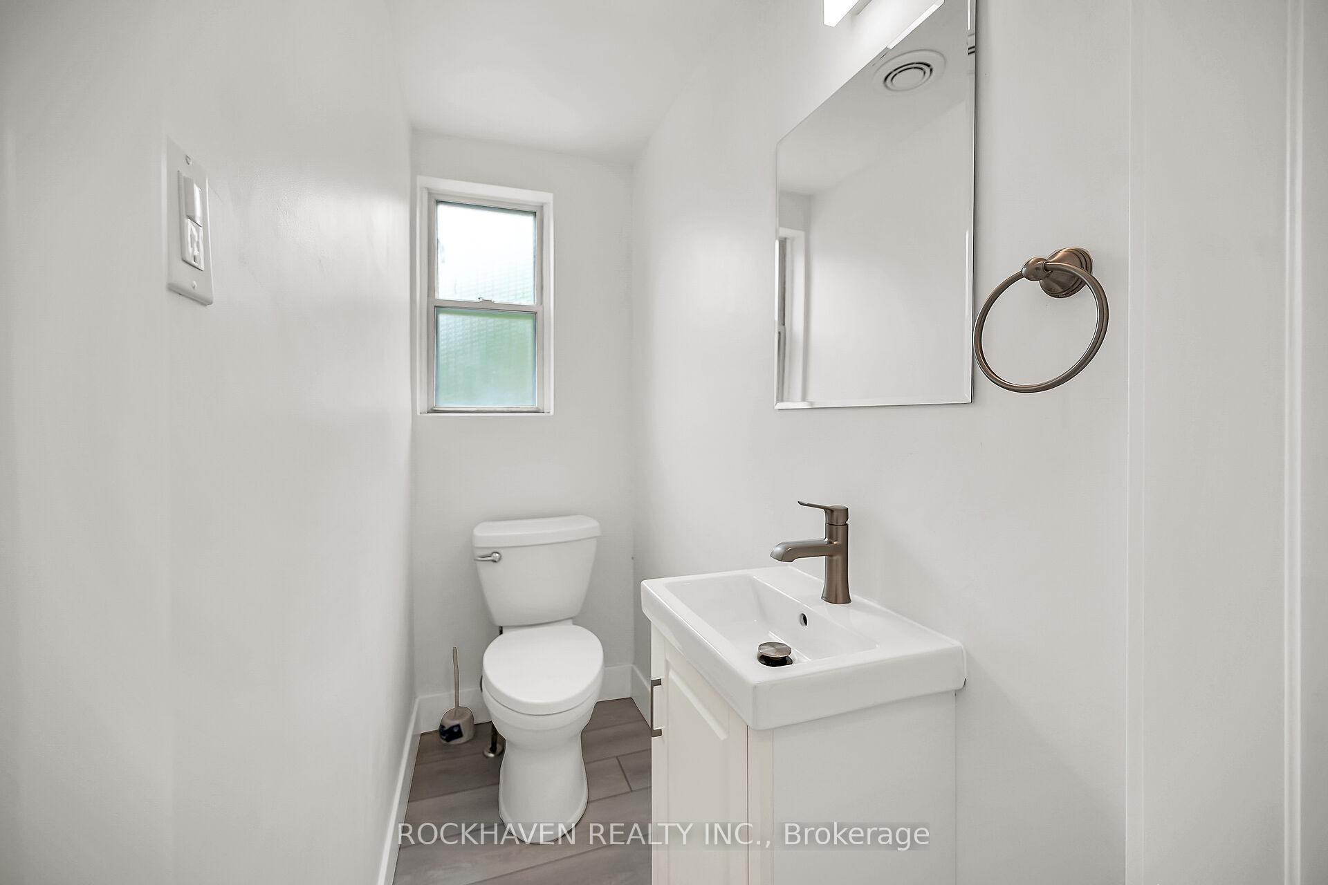 Photo 9 of 488 Upper Kenilworth Avenue, Hamilton, Huntington — HOMEH