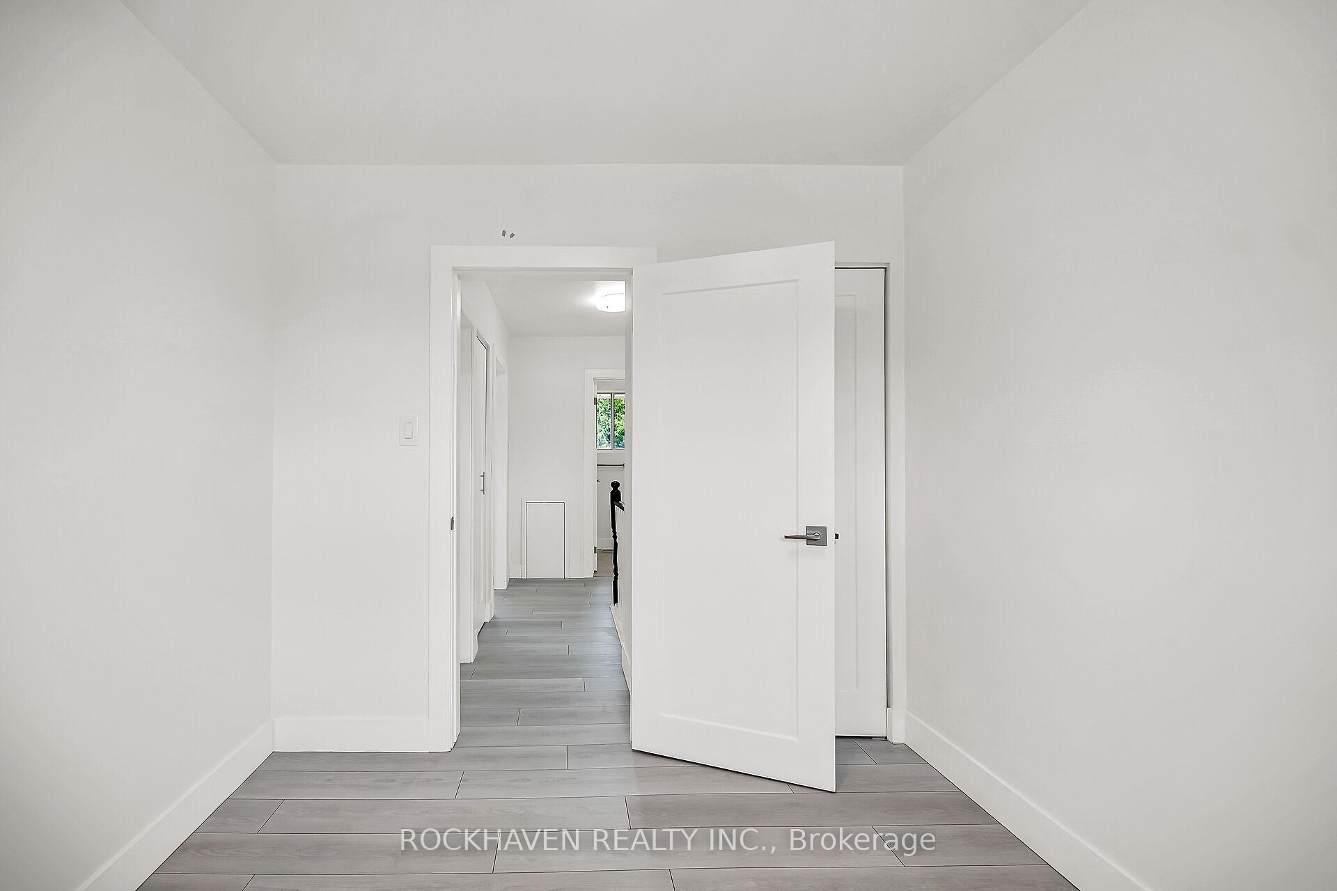 Photo 16 of 488 Upper Kenilworth Avenue, Hamilton, Huntington — HOMEH