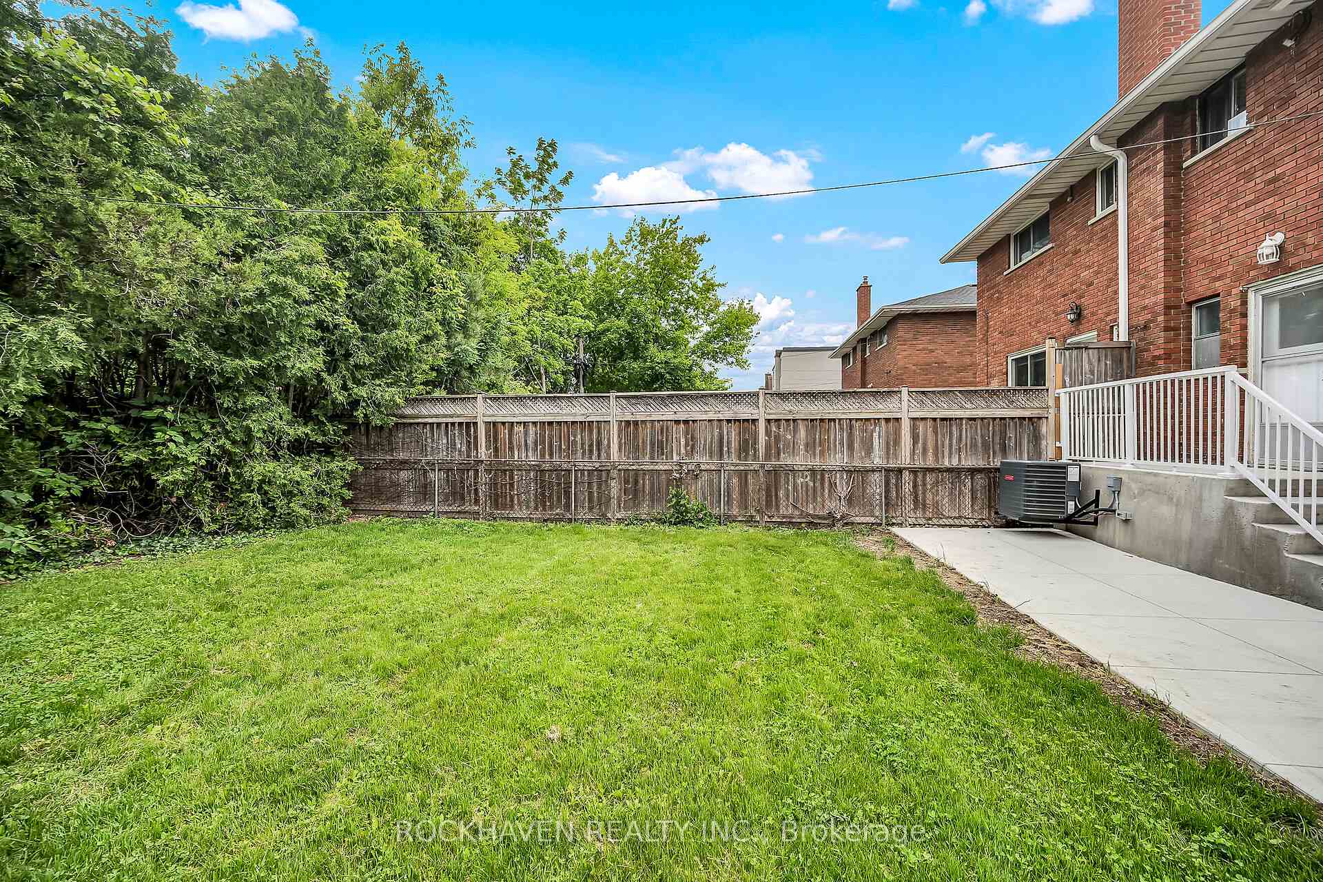 Photo 26 of 488 Upper Kenilworth Avenue, Hamilton, Huntington — HOMEH