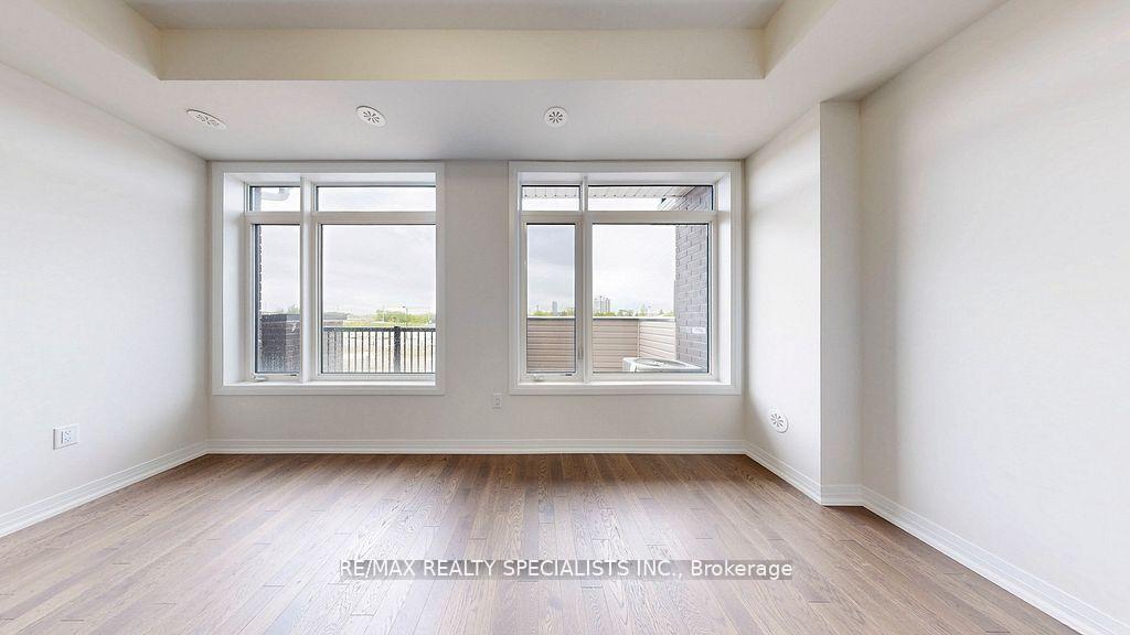 Photo 8 of 18 Monreau Drive, Brampton, Northwest Brampton — HOMEH