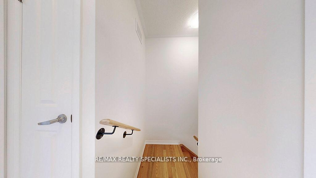 Photo 22 of 18 Monreau Drive, Brampton, Northwest Brampton — HOMEH