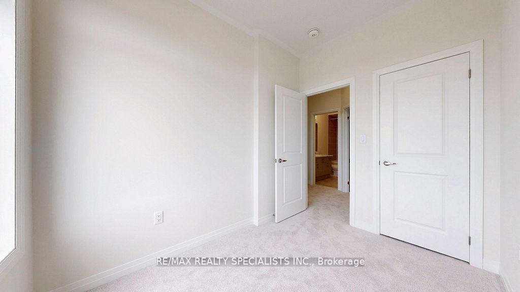 Photo 32 of 18 Monreau Drive, Brampton, Northwest Brampton — HOMEH