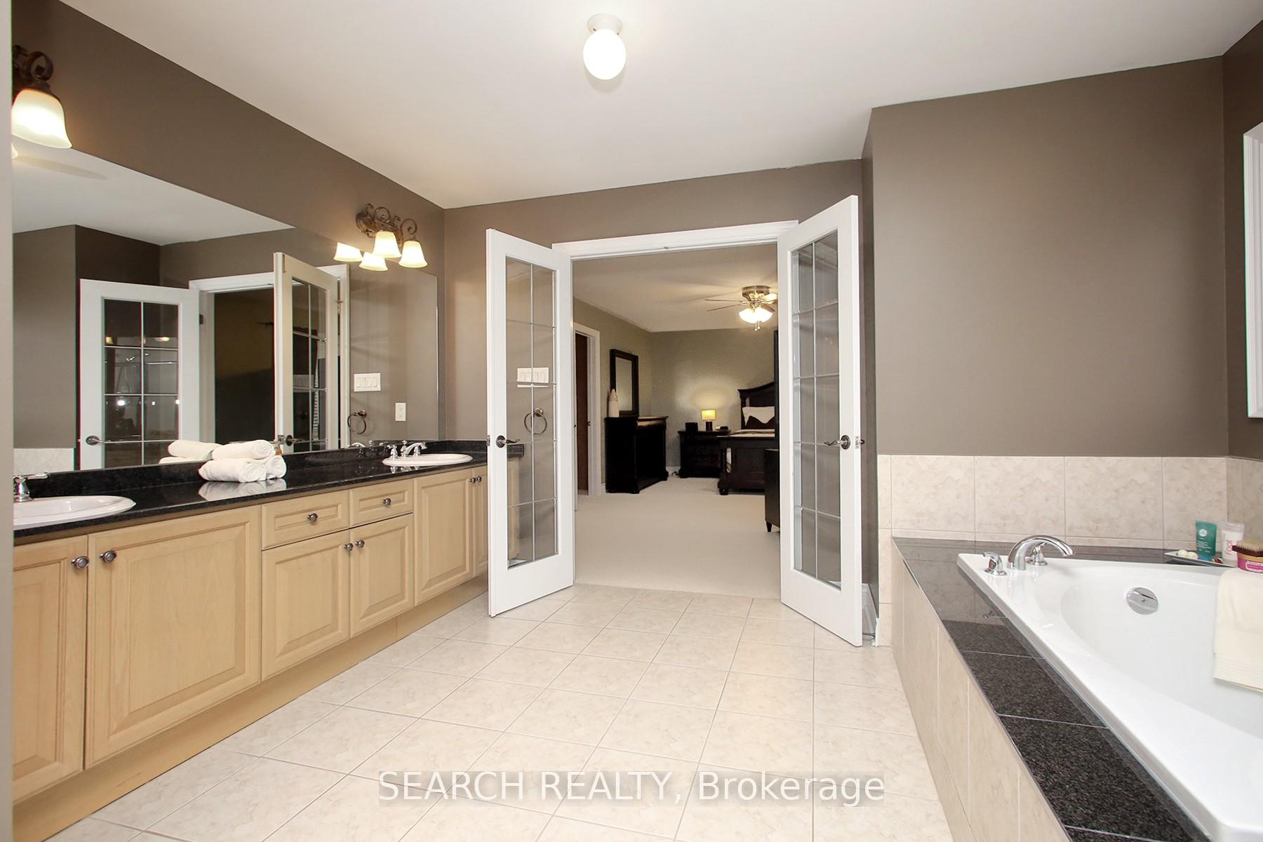 Photo 23 of 9 Little Hannah Lane, Vaughan, Patterson — HOMEH