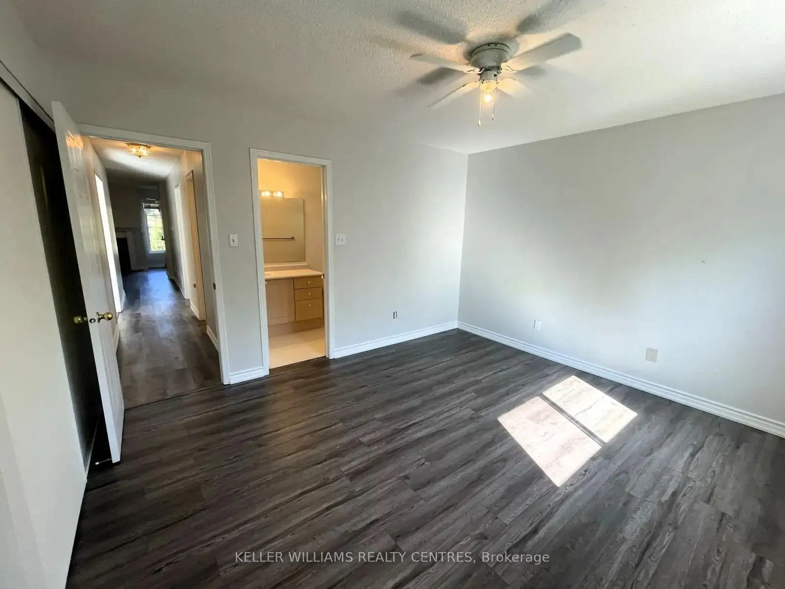 Photo 8 of 111 Athabaska Road, Barrie, Holly — HOMEH