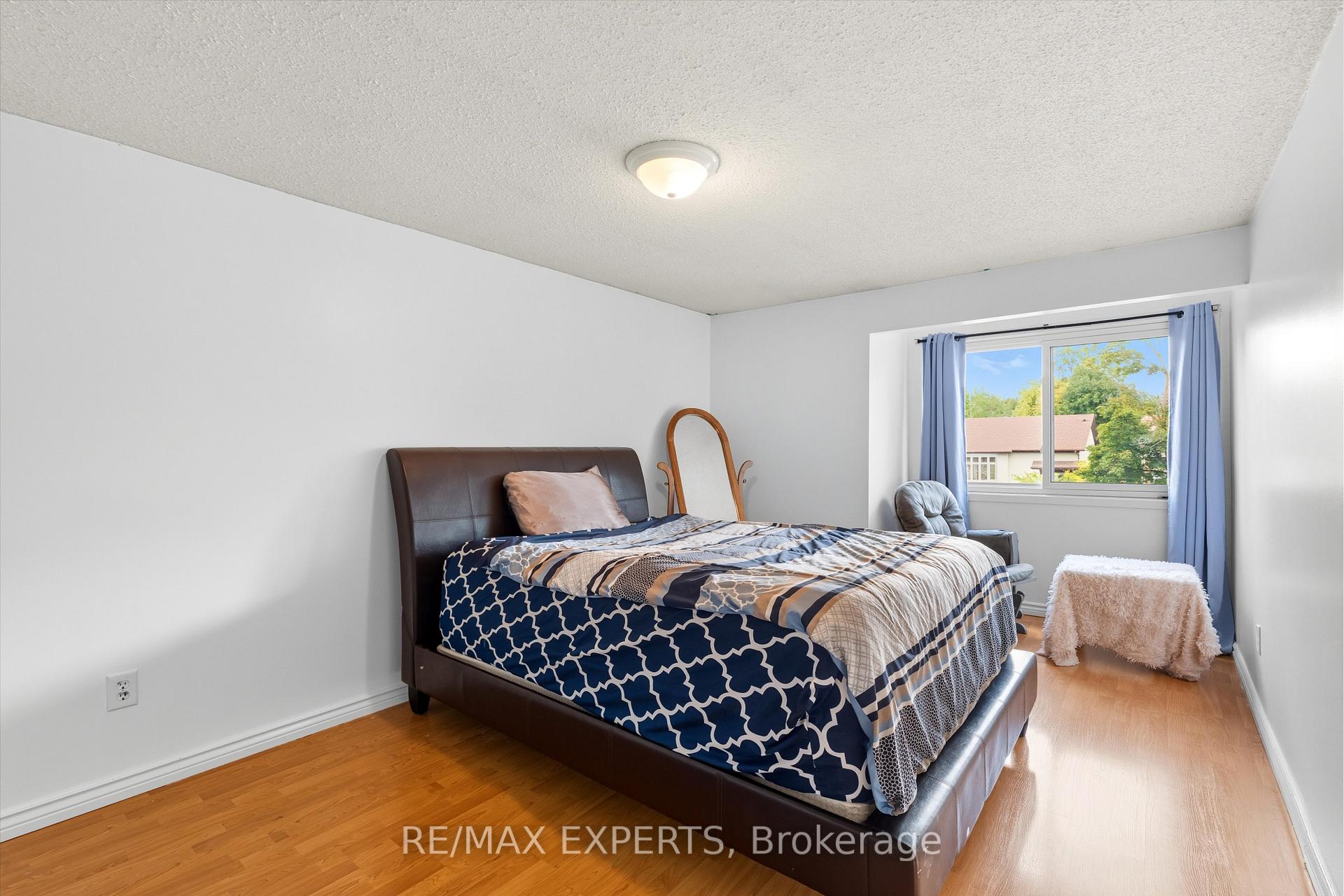 Photo 14 of 36 Nancy Mccredie Drive, Brampton, Brampton West — HOMEH