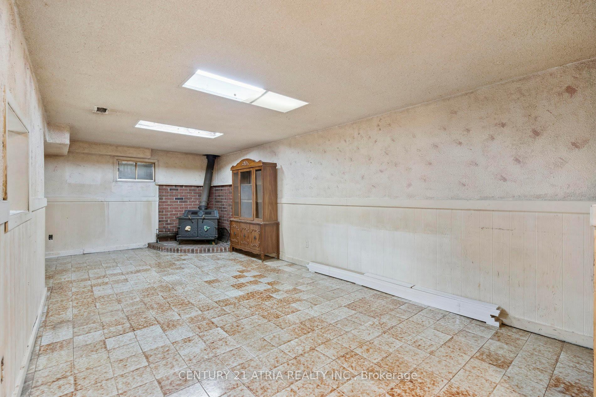 Photo 17 of 28 Glenmore Crescent, Brampton, Northgate — HOMEH