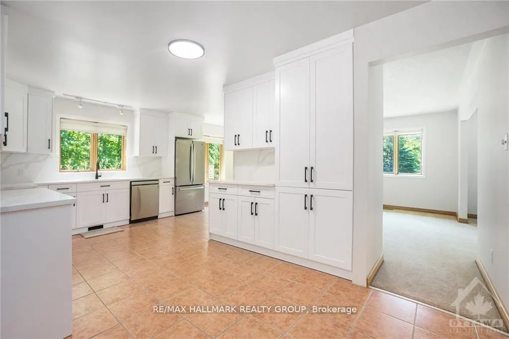 Photo 6 of 4196 Piperville Road, Ottawa, Carlsbad Springs — HOMEH