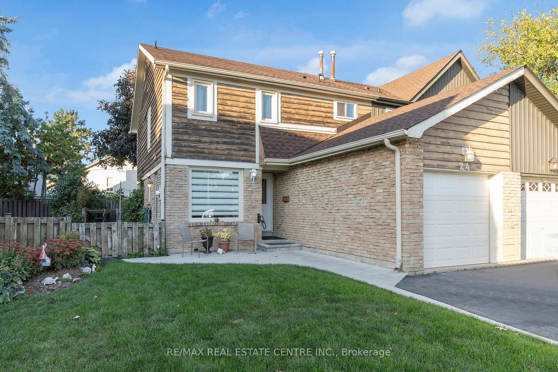 Photo 39 of 24 Thatcher Court, Brampton, Heart Lake West — HOMEH