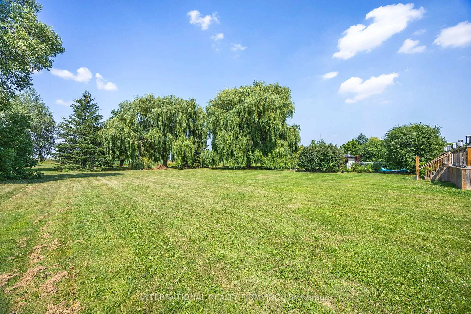 Photo 16 of 3 Grafton Crescent, Brampton, Toronto Gore Rural Estate — HOMEH