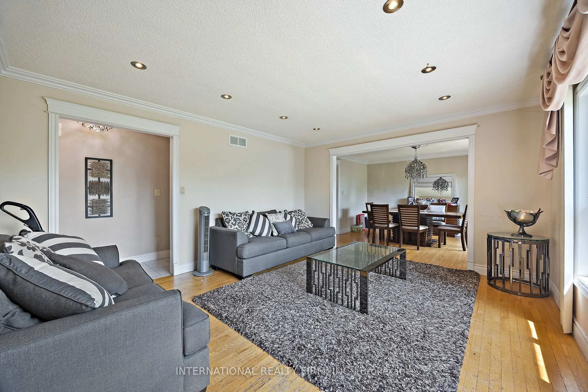 Photo 22 of 3 Grafton Crescent, Brampton, Toronto Gore Rural Estate — HOMEH