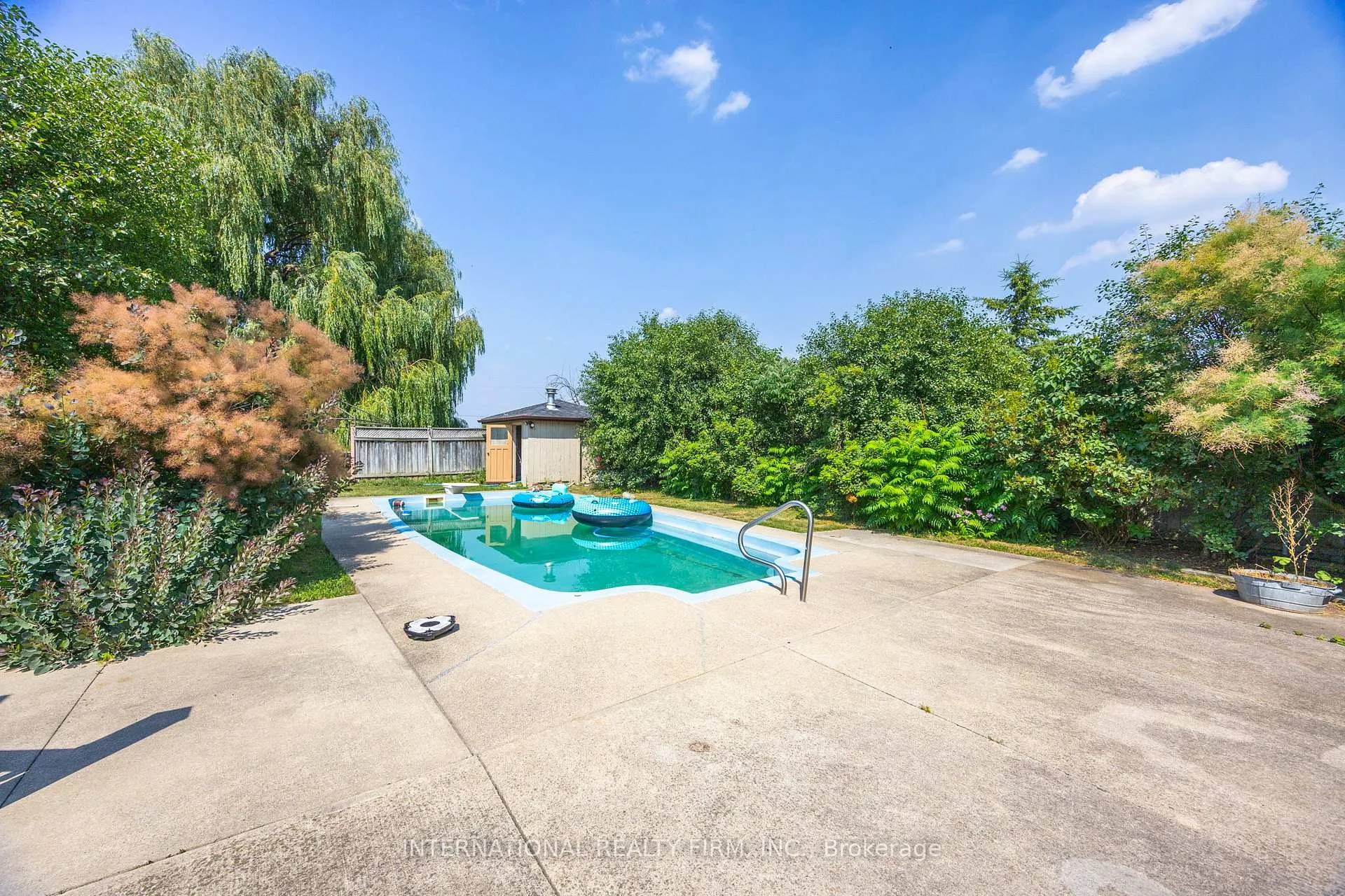Photo 37 of 3 Grafton Crescent, Brampton, Toronto Gore Rural Estate — HOMEH