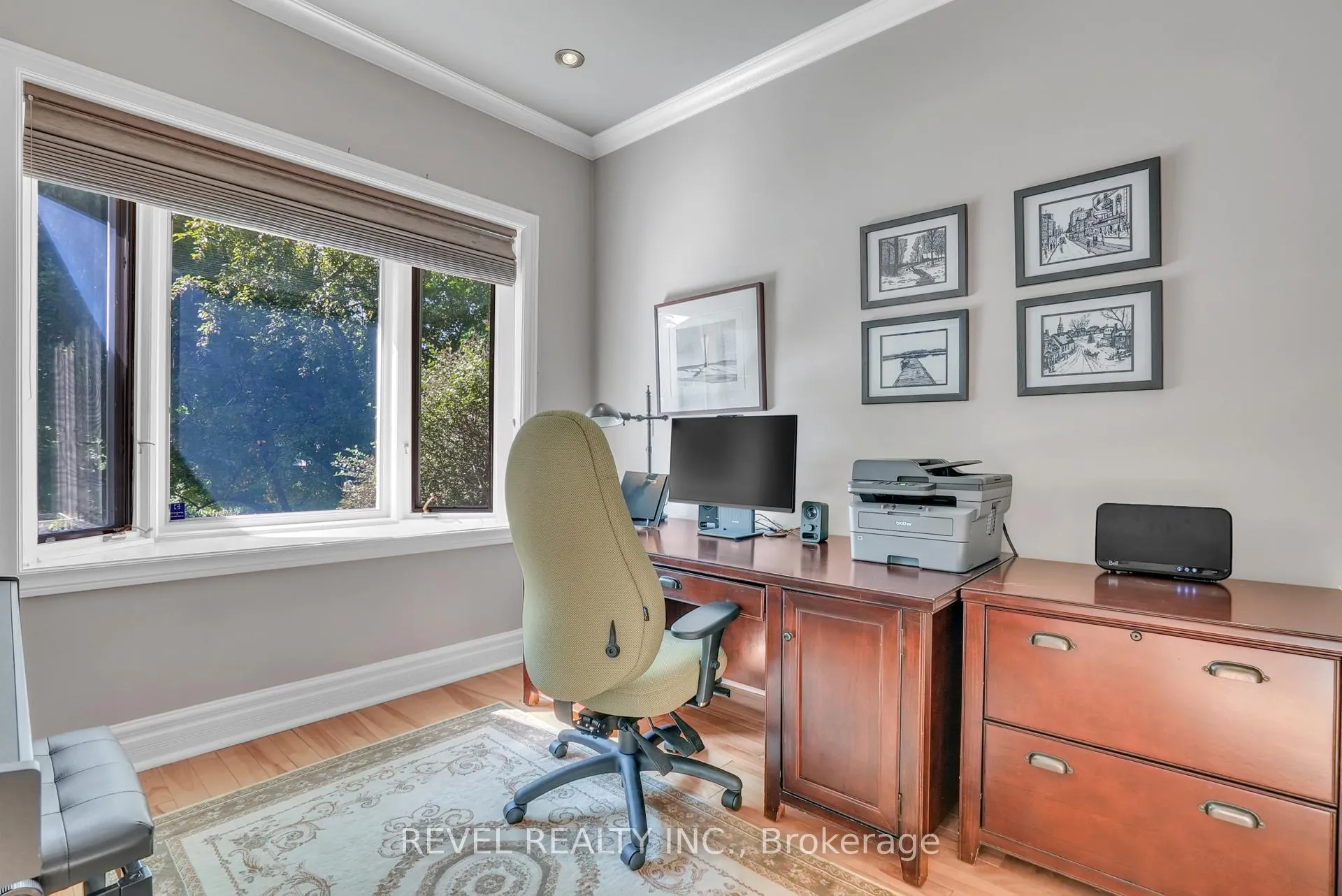 Photo 17 of 42 Dalton Street, Barrie, Queen's Park — HOMEH
