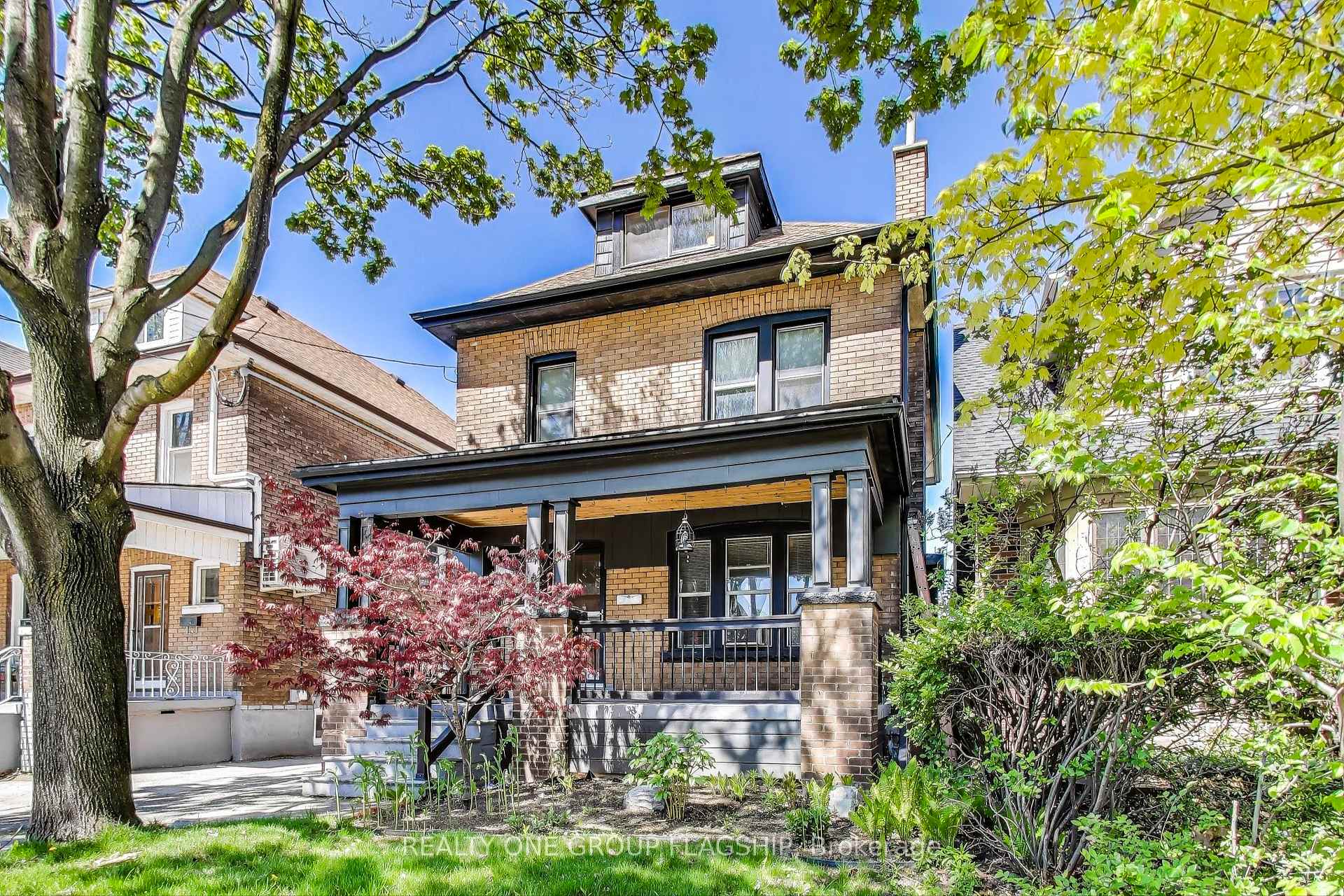 Photo 1 of 23 Rosslyn Avenue N, Hamilton, Crown Point — HOMEH