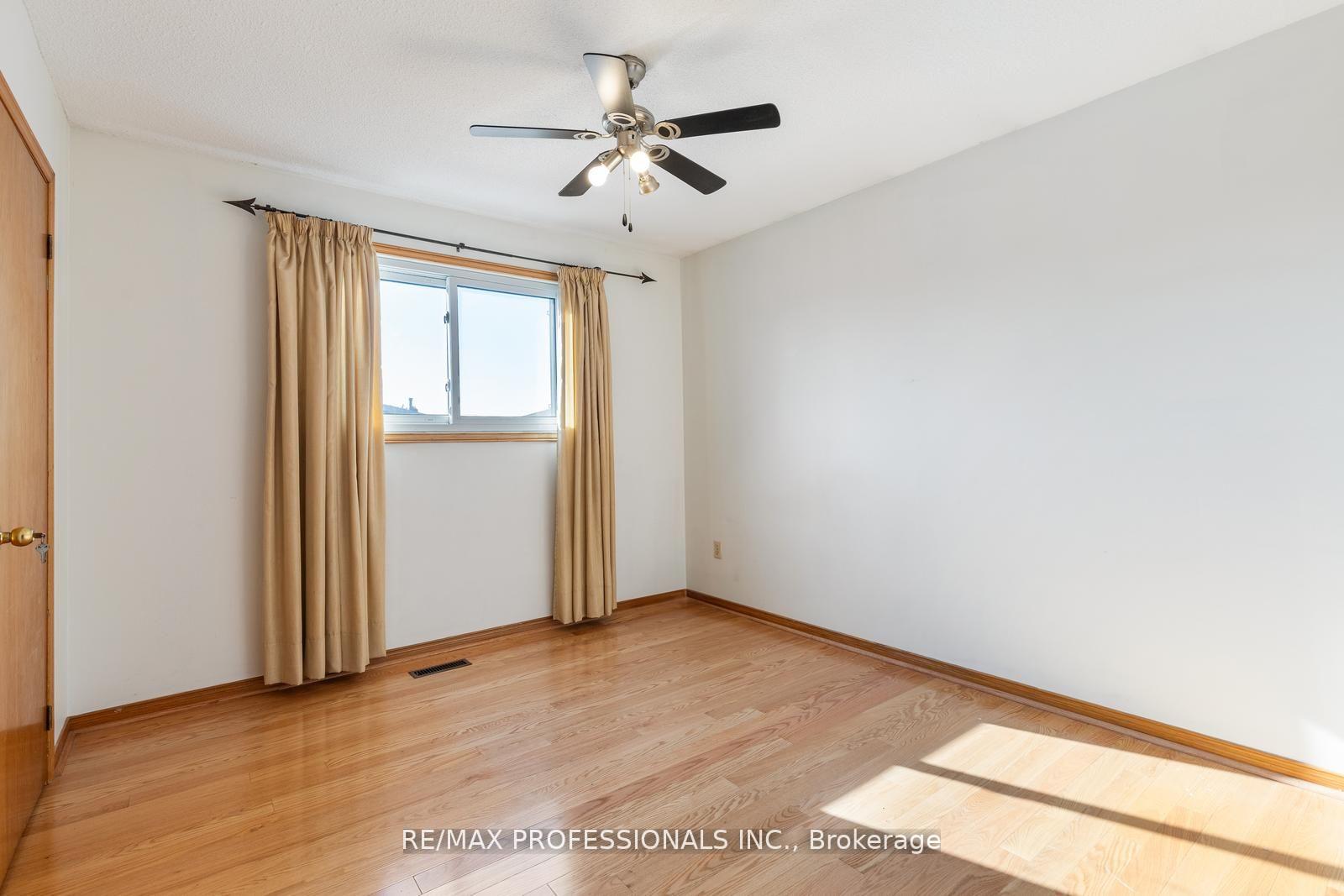Photo 22 of 369 Airdrie Drive, Vaughan, East Woodbridge — HOMEH