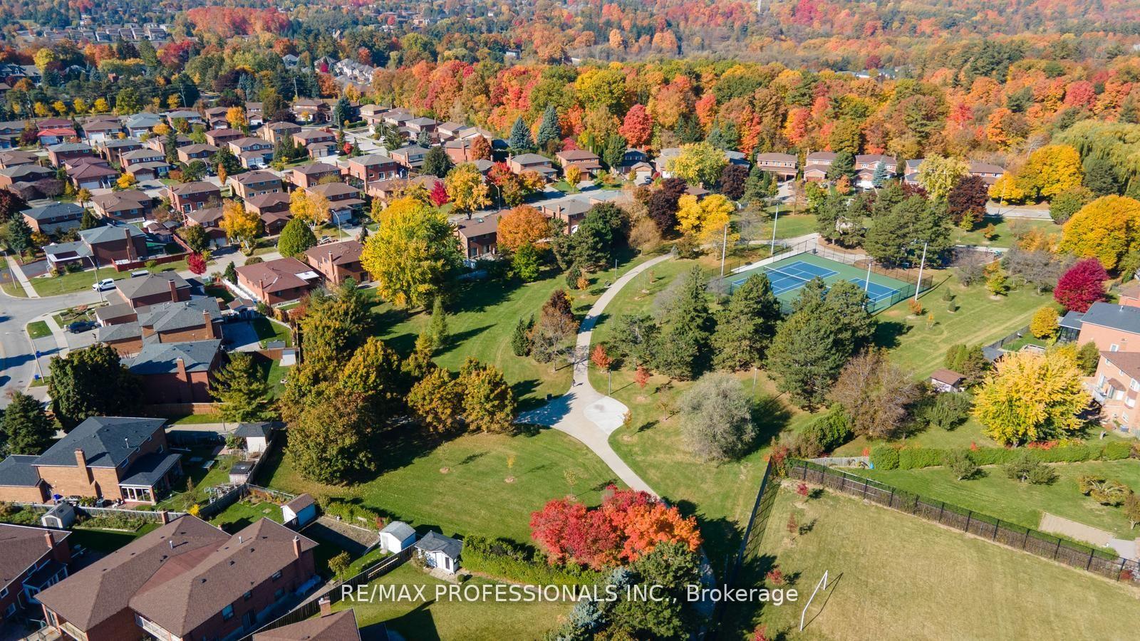 Photo 39 of 369 Airdrie Drive, Vaughan, East Woodbridge — HOMEH