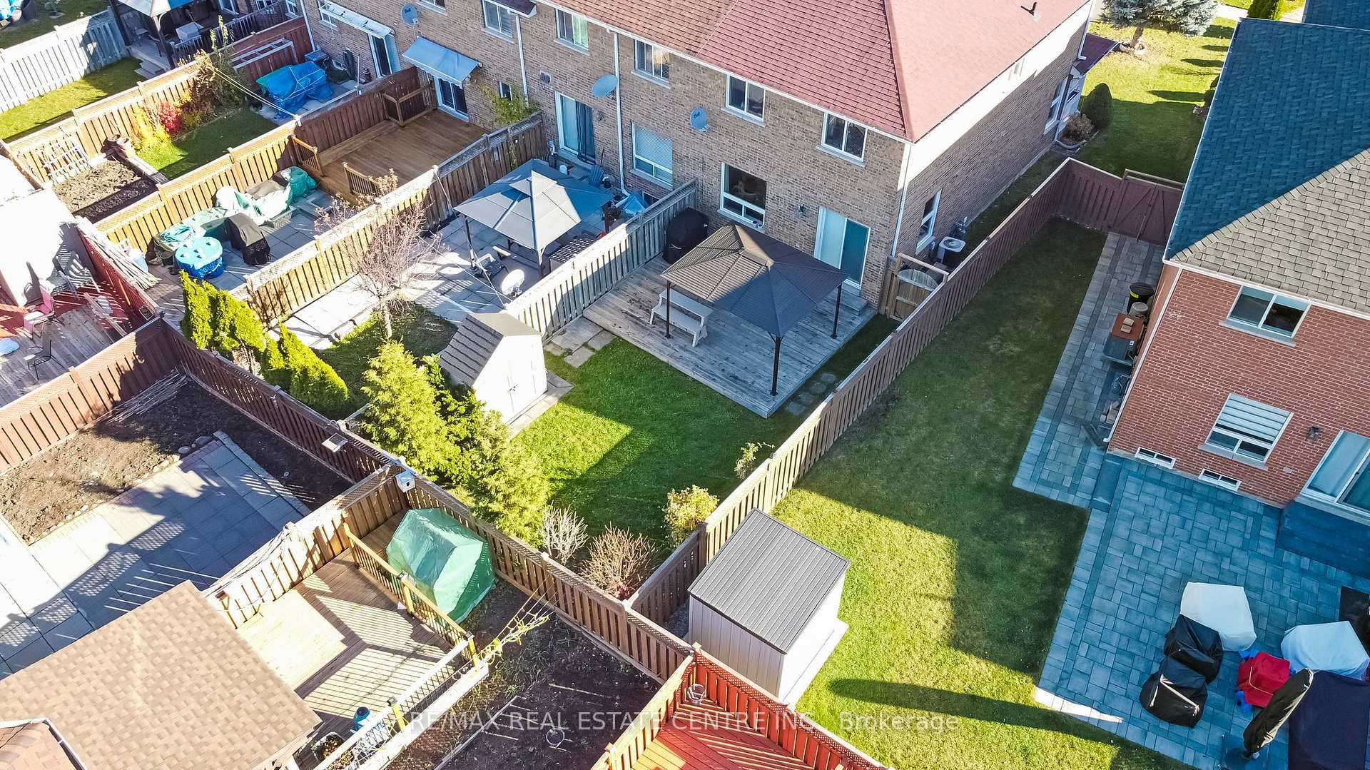 Photo 29 of 38 Piazza Crescent, Vaughan, West Woodbridge — HOMEH