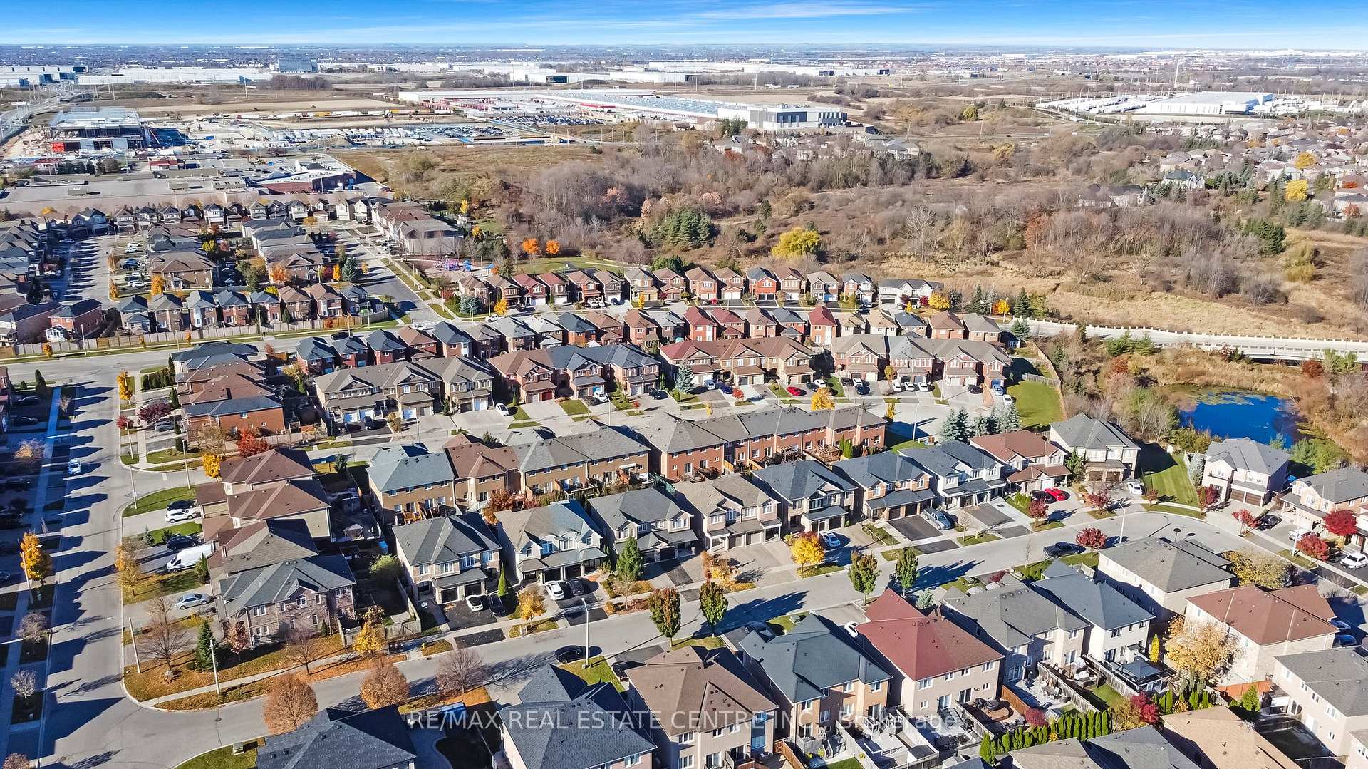 Photo 30 of 38 Piazza Crescent, Vaughan, West Woodbridge — HOMEH