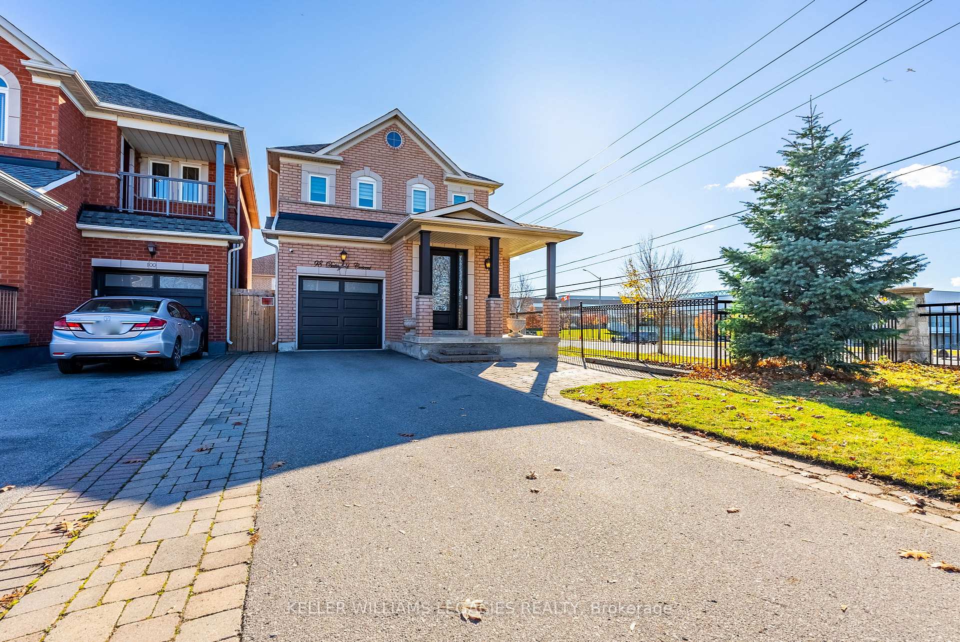 Photo 1 of 98 Daiseyfield Crescent, Vaughan, Vellore Village — HOMEH