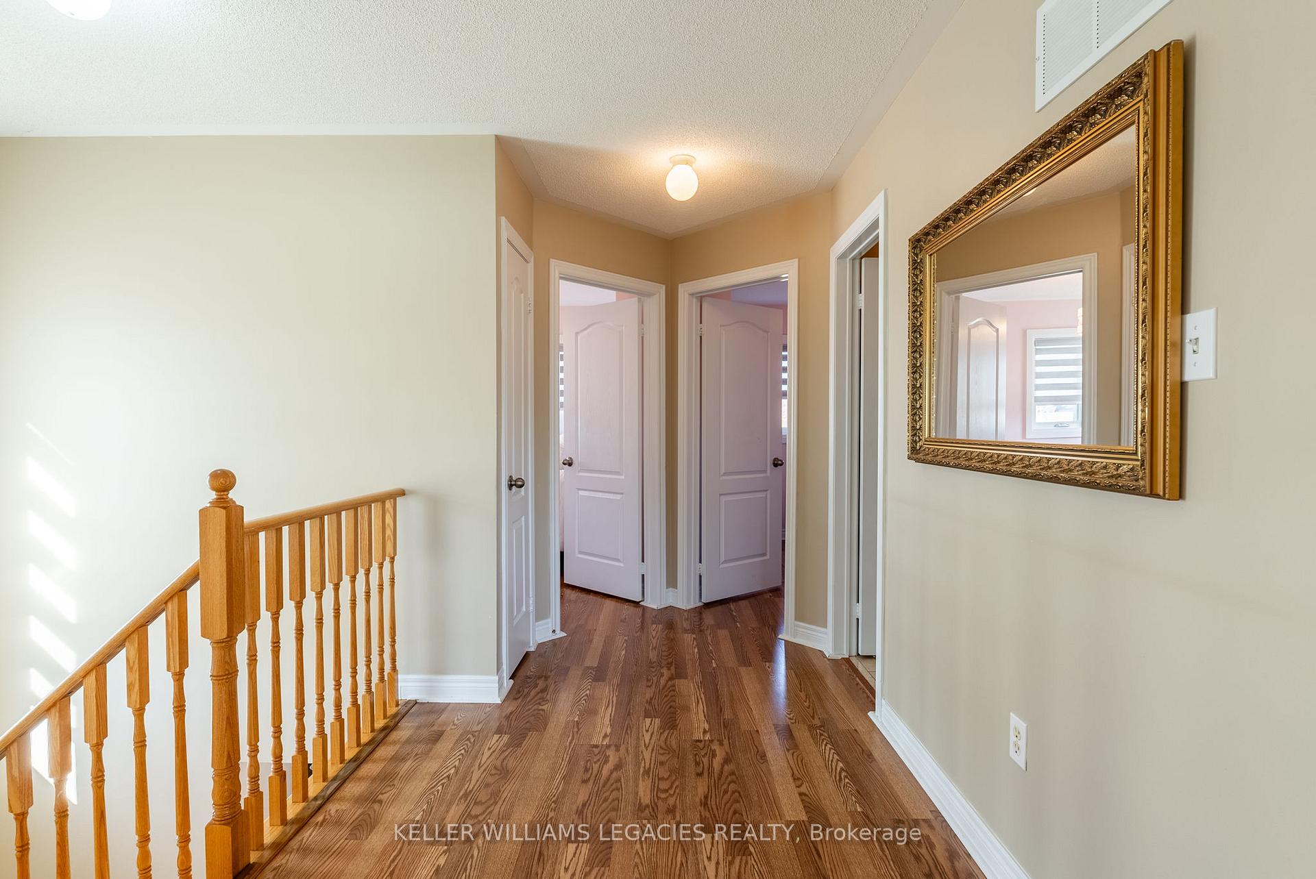Photo 20 of 98 Daiseyfield Crescent, Vaughan, Vellore Village — HOMEH