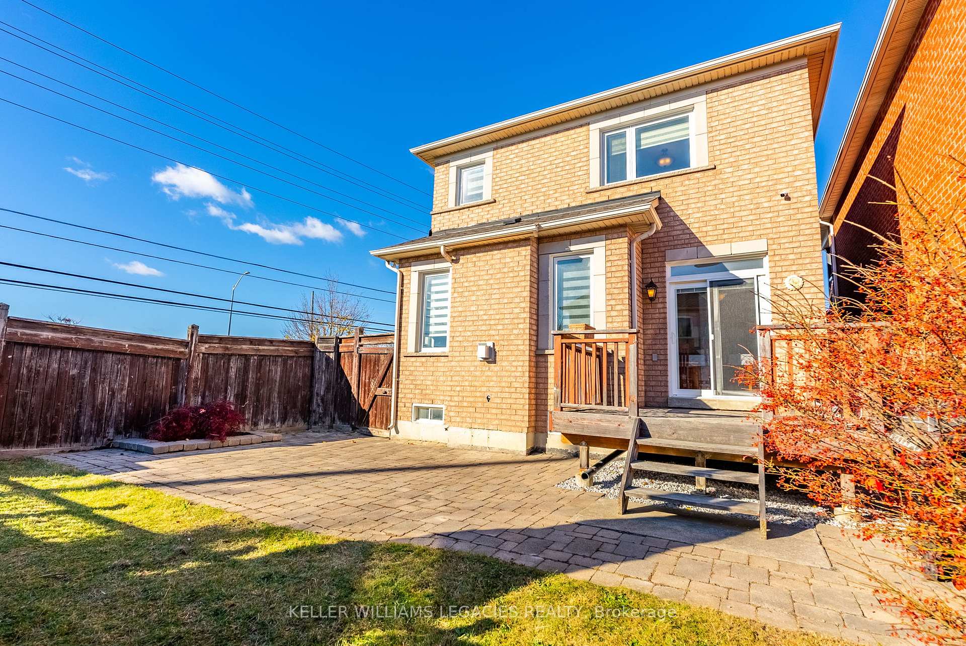 Photo 37 of 98 Daiseyfield Crescent, Vaughan, Vellore Village — HOMEH